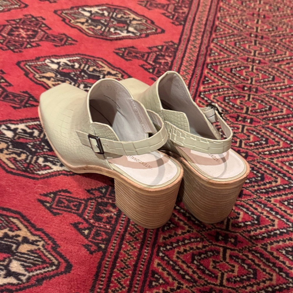 Intentionally Blank Cream Square Toed Embossed Snake Block Heel Sandals